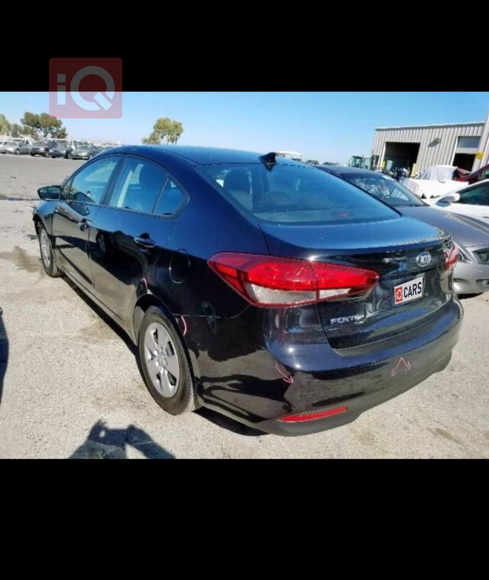 كيا فورتي